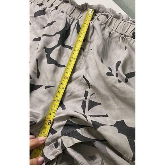 Jane & Delancey 100% Lyocell Tropical Leaf Print Beachy High Waist Shorts M Gray - Picture 9 of 9